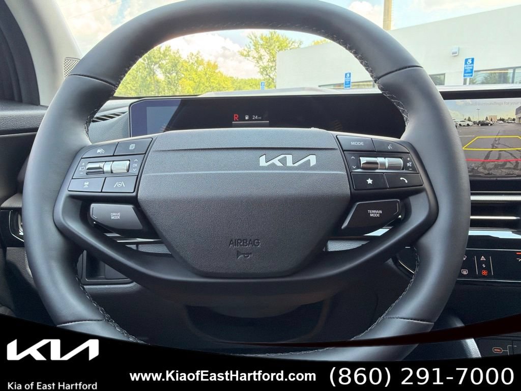 New 2026 Kia Sportage LX w/ LX Convenience Package AWD/4WD image 33