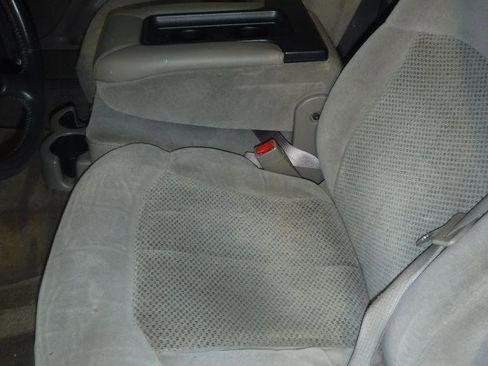 Used 2002 Chevrolet Silverado 1500 LS w/ Off-Road Skid Plate Pkg image 7