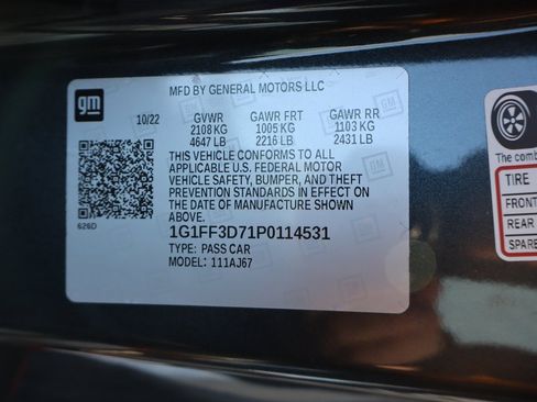 Used 2023 Chevrolet Camaro LT w/ Technology Package image 34