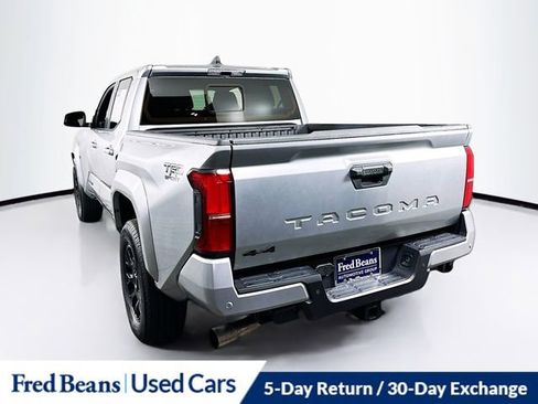 Used 2025 Toyota Tacoma TRD Sport w/ TRD Sport Upgrade Package AWD/4WD image 32