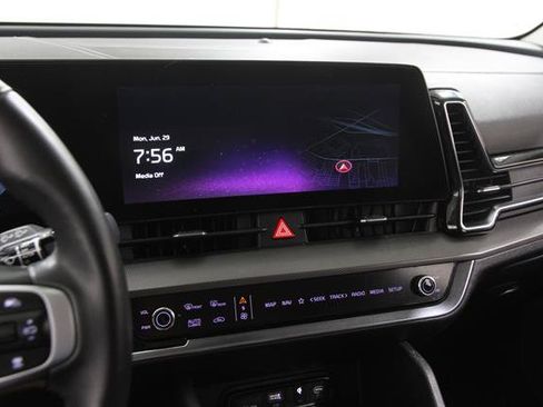 Used 2023 Kia Sportage SX AWD/4WD image 9