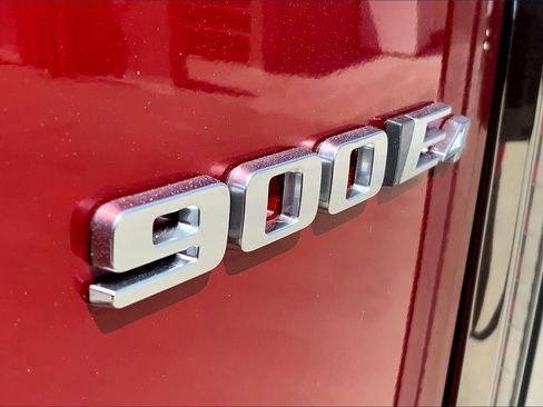 New 2026 Cadillac Vistiq Sport image 16