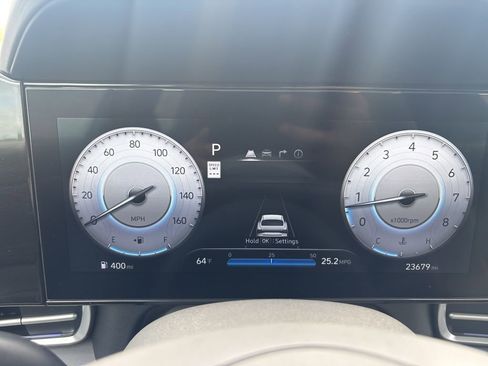 Certified 2025 Hyundai Elantra SEL FWD image 21