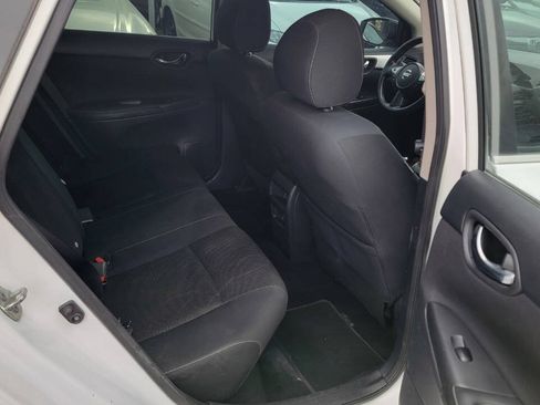 Used 2019 Nissan Sentra S w/ Appearance Package FWD image 21