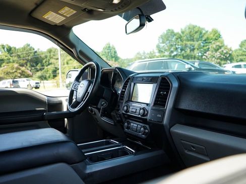 Used 2017 Ford F150 XLT w/ Equipment Group 302A Luxury RWD image 14