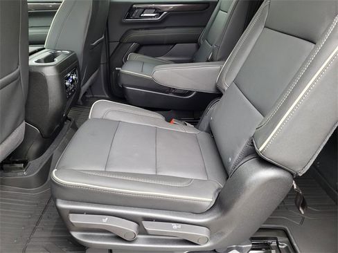 New 2026 GMC Yukon XL Elevation w/ Elevation Premium Package image 24