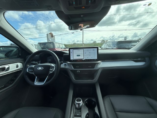 New 2026 Ford Explorer Active w/ Active Comfort Package AWD/4WD image 20