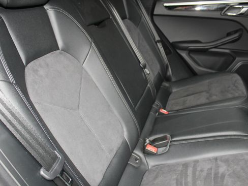 Used 2017 Porsche Macan AWD/4WD image 15