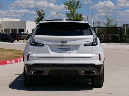 Used 2024 Cadillac XT4 Sport FWD image 8