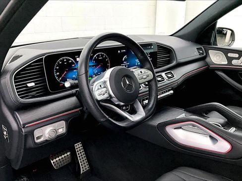 Used 2023 Mercedes-Benz GLS 450 4MATIC image 19