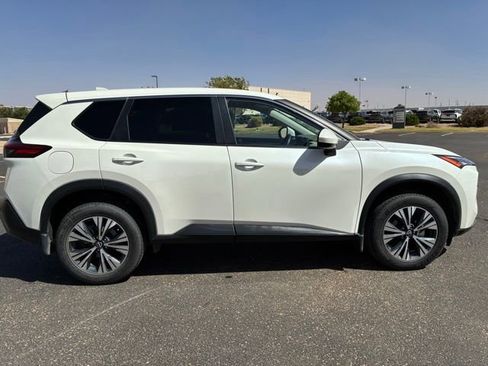 Certified 2023 Nissan Rogue SV FWD image 7