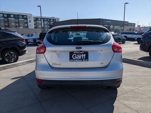 Used 2015 Ford Focus SE image 5