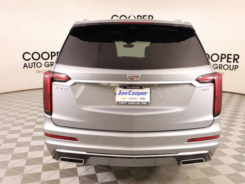 Used 2025 Cadillac XT6 Premium Luxury w/ Technology Package FWD image 23