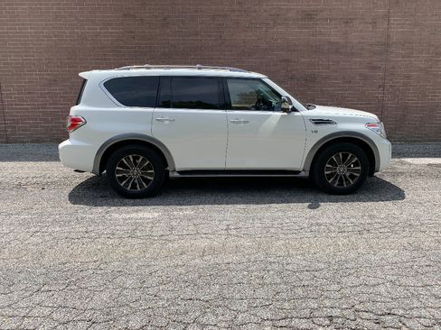 Used 2017 Nissan Armada Platinum w/ Captain Seat Package AWD/4WD image 6