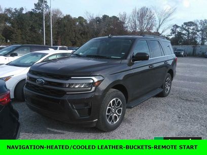 Used 2024 Ford Expedition XLT