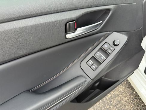 Used 2020 Toyota Avalon XSE image 15