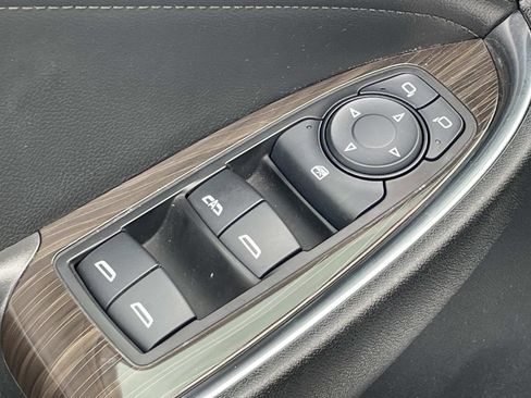 Certified 2023 Chevrolet Malibu LT w/ Redline Edition image 15