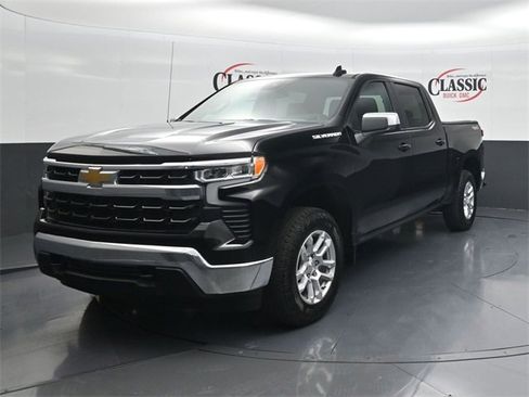 Used 2023 Chevrolet Silverado 1500 LT image 4
