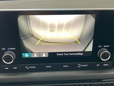 Used 2023 Honda Civic Sport image 5