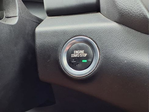 Used 2023 GMC Terrain Denali w/ Black Diamond Edition image 20