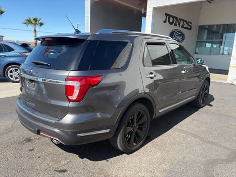 Used 2018 Ford Explorer Limited FWD image 5