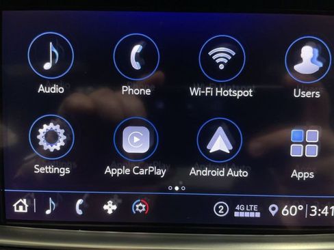 Used 2020 Cadillac XT5 Premium Luxury image 16