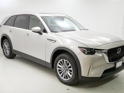 Used 2025 MAZDA CX-90 3.3 Turbo w/ Preferred Package image 4