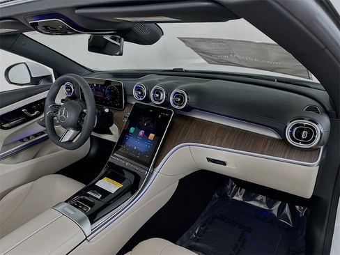 New 2026 Mercedes-Benz CLE 450 4MATIC Cabriolet image 30