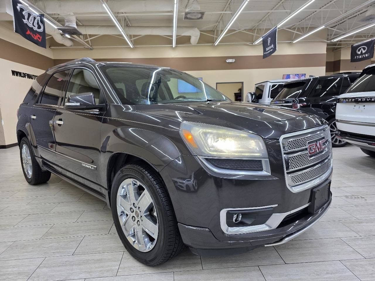 Used 2015 GMC Acadia Denali AWD/4WD image 4