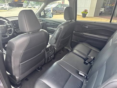 Used 2019 Honda Pilot Touring image 15
