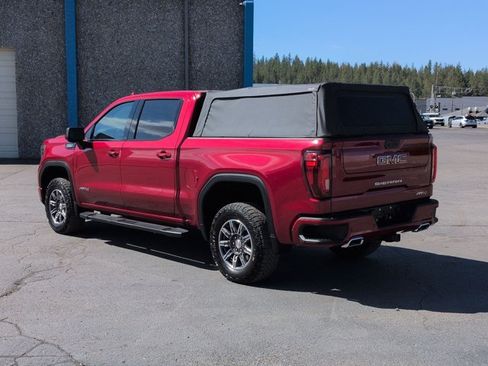 Used 2024 GMC Sierra 1500 AT4 w/ Technology Package AWD/4WD image 6