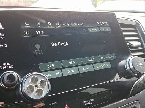 Used 2022 Honda Pilot Sport image 17