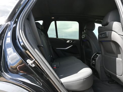 Used 2020 BMW X5 sDrive40i w/ Convenience Package RWD image 22