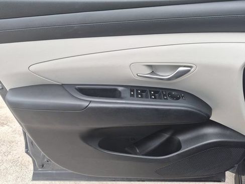 Used 2025 Hyundai Tucson SEL FWD image 11