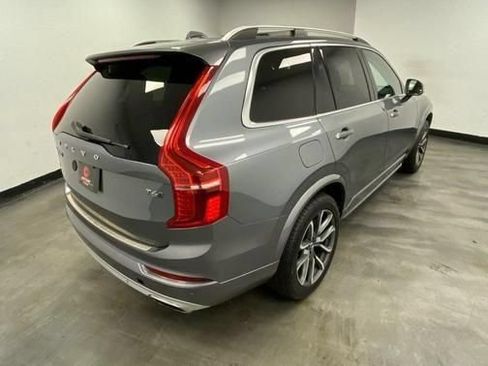 Used 2017 Volvo XC90 T6 Momentum w/ Vision Package AWD/4WD image 7
