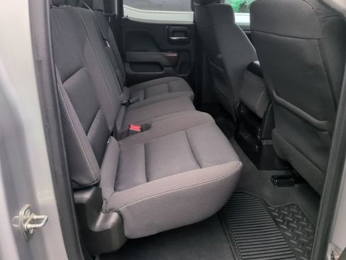 Used 2019 GMC Sierra 1500 SLE w/ SLE Value Package AWD/4WD image 30