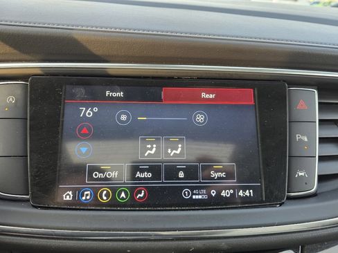 Used 2023 Buick Enclave Essence w/ Experience Buick Package image 20