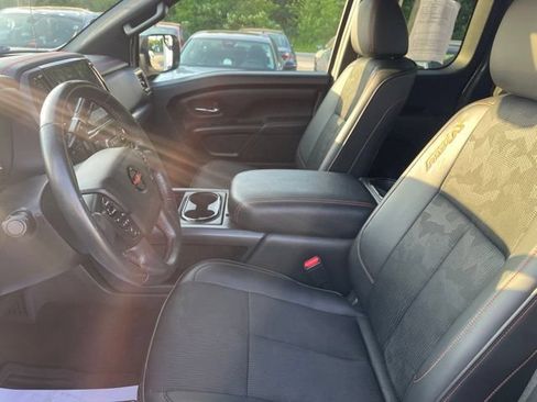 Used 2020 Nissan Titan PRO-4X AWD/4WD image 11