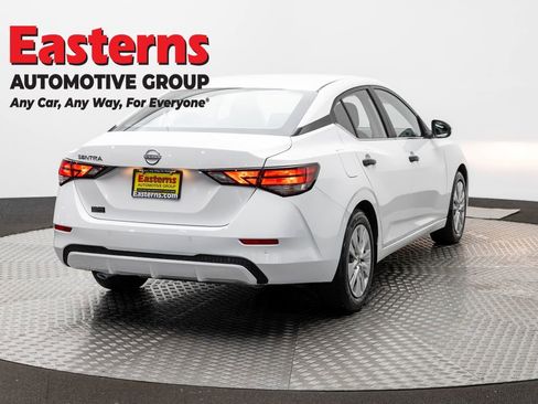 Used 2024 Nissan Sentra S FWD image 5