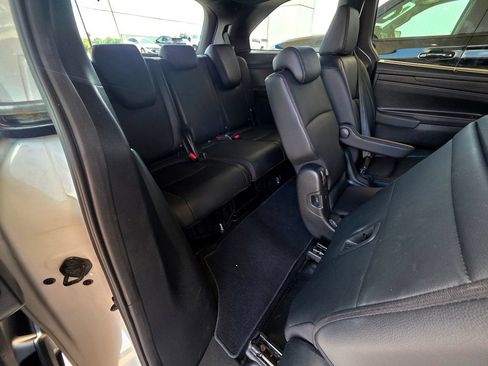 Used 2025 Honda Odyssey Sport-L image 59