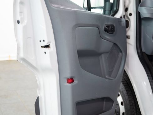 Used 2018 Ford Transit 350 XL RWD image 5