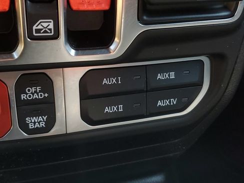 Certified 2021 Jeep Wrangler Unlimited Rubicon AWD/4WD image 33