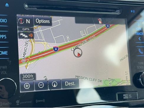 Used 2016 Toyota Prius Three Touring image 6