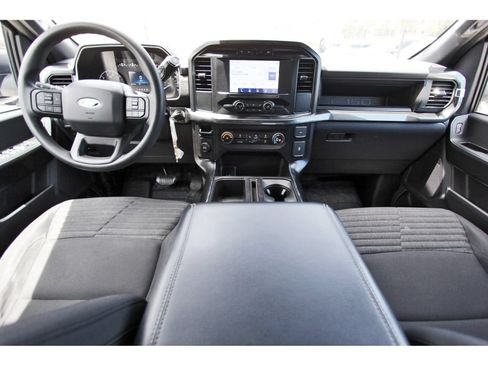 Used 2022 Ford F150 XL w/ STX Appearance Package RWD image 10
