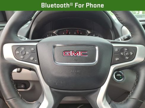 Certified 2023 GMC Terrain SLT w/ Tech Package FWD image 33