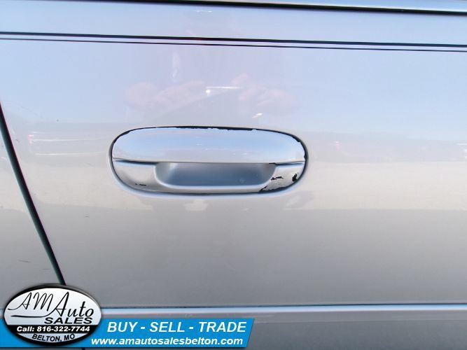 Used 2004 Cadillac De Ville Hearse FWD image 30