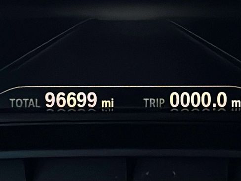 Used 2018 BMW 530i xDrive image 15