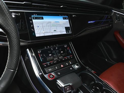Used 2022 Audi SQ8 Premium Plus w/ Executive Package image 57