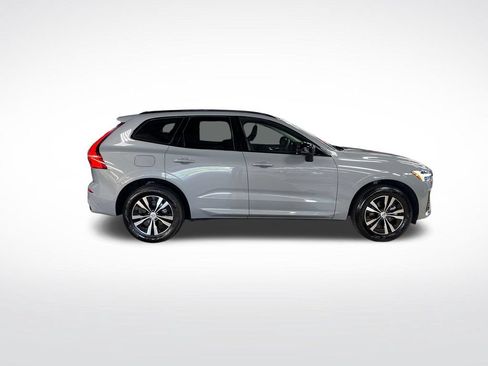 Certified 2024 Volvo XC60 B5 Core w/ Climate Package AWD/4WD image 7