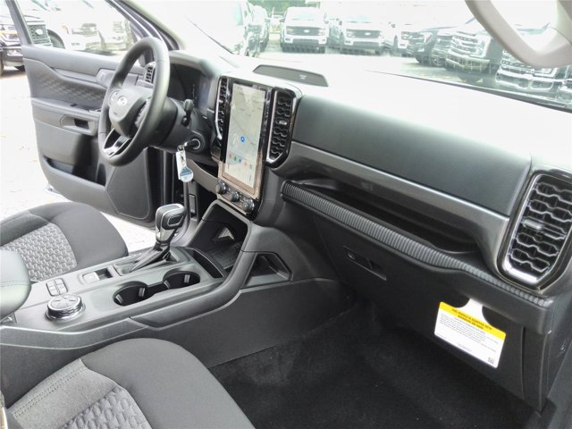 New 2026 Ford Ranger XLT w/ Black Appearance Package AWD/4WD image 26